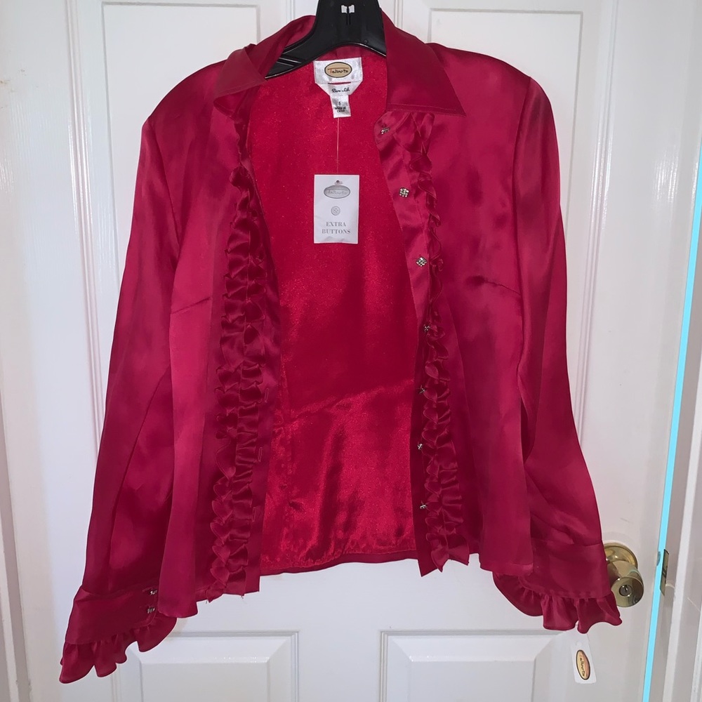 NWT - Talbots Vintage Women’s Silk Button Up
